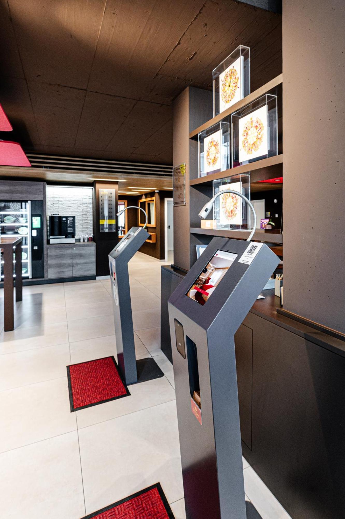 Los Lorentes Hotel Bern City מראה חיצוני תמונה